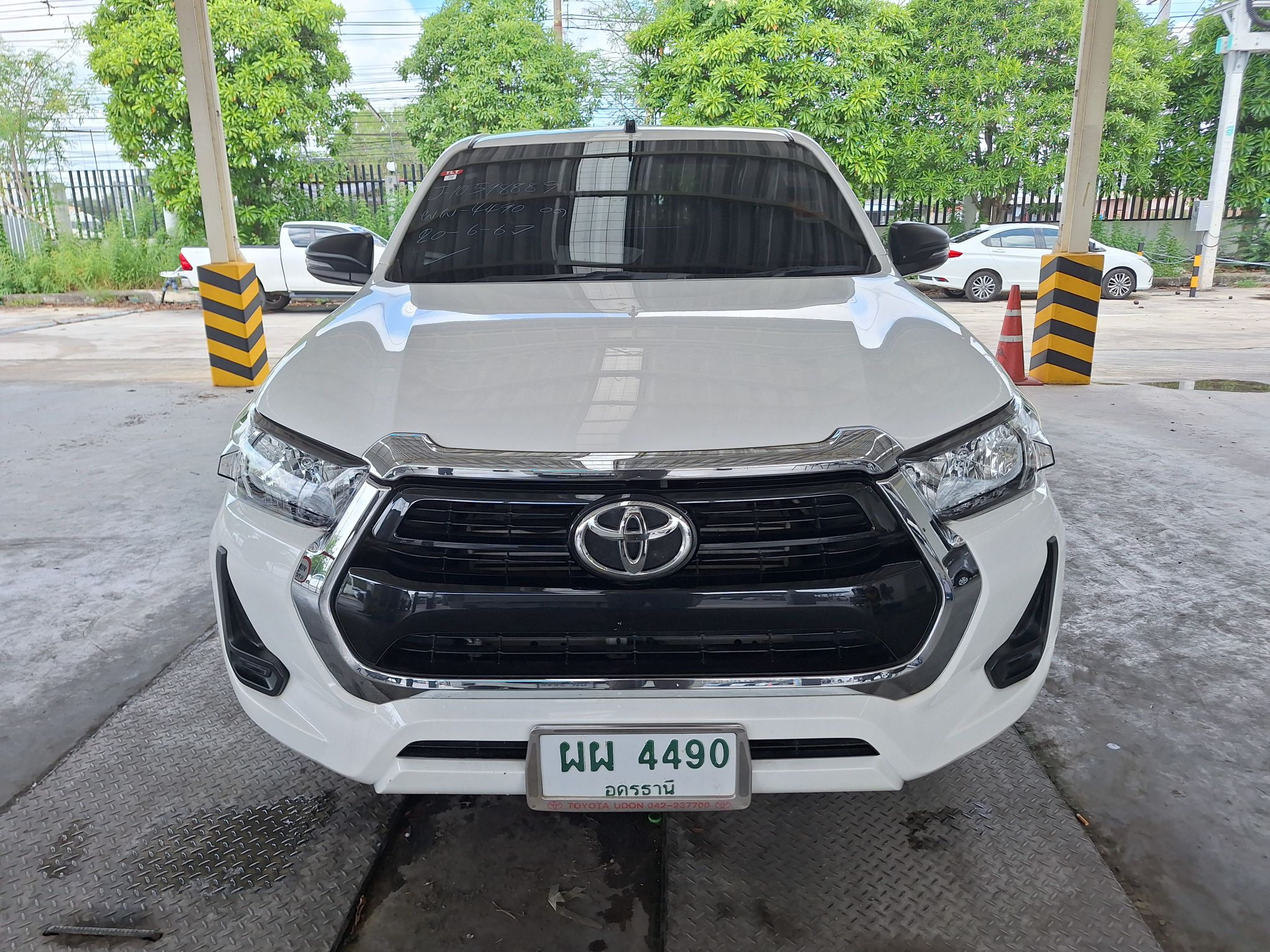 2022 - Toyota Hilux Revo Z Edition Entry Smart Cab MT RWD 2.4