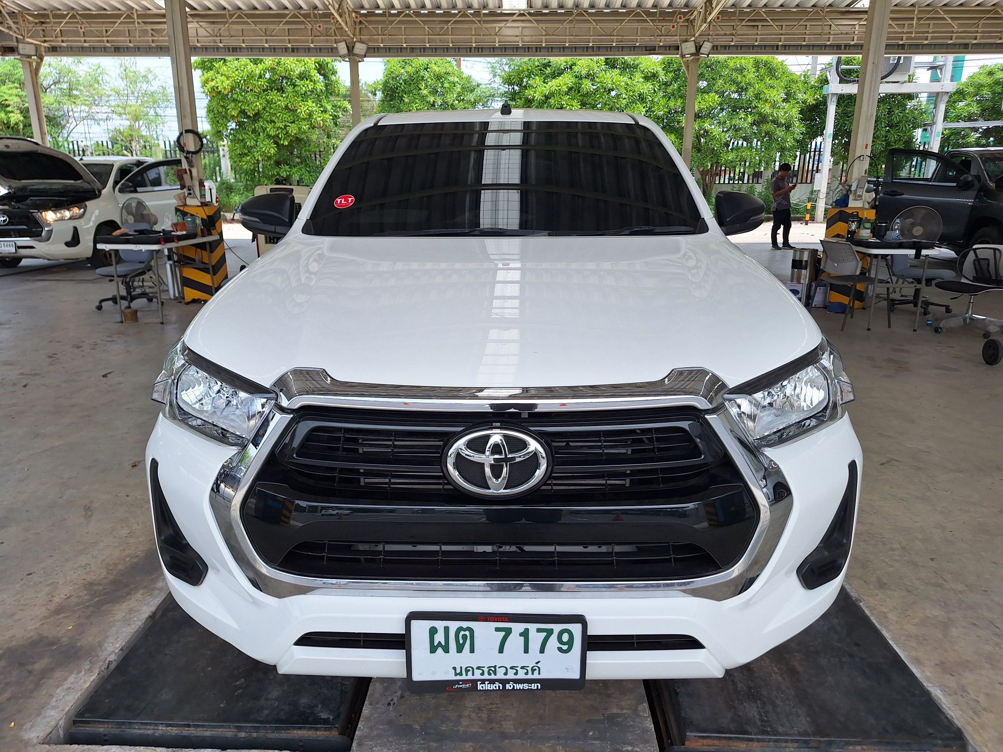 2023 - Toyota Hilux Revo Z Edition Entry Smart Cab MT RWD 2.4