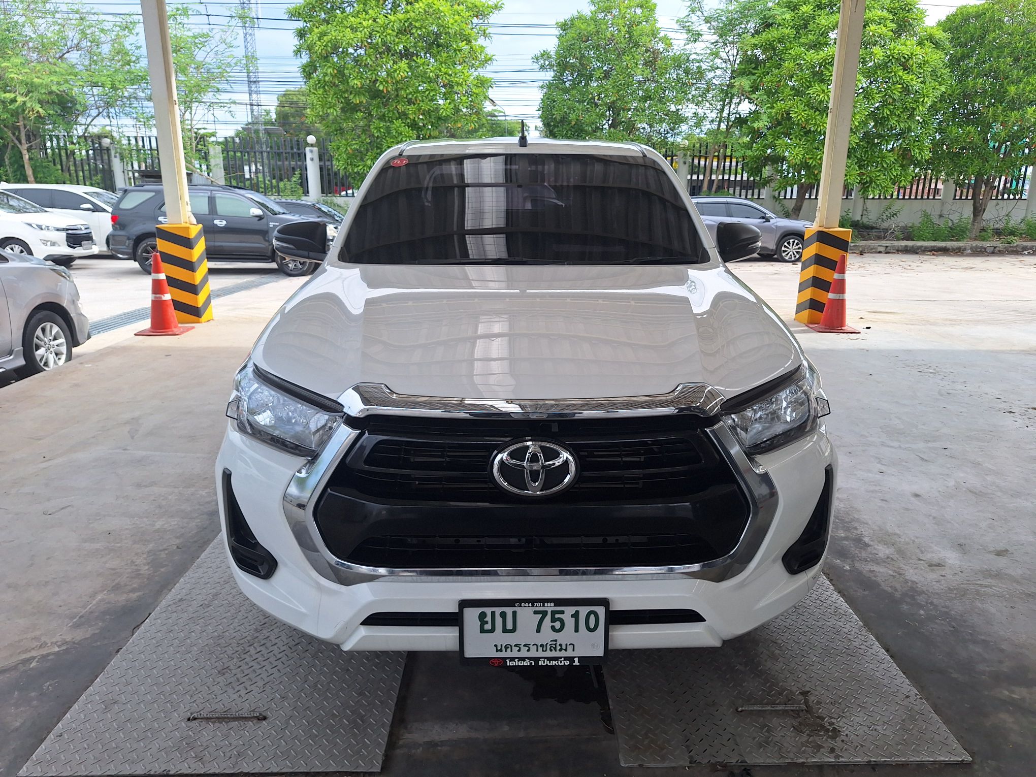 2022 - Toyota Hilux Revo Z Edition Entry Smart Cab MT RWD 2.4